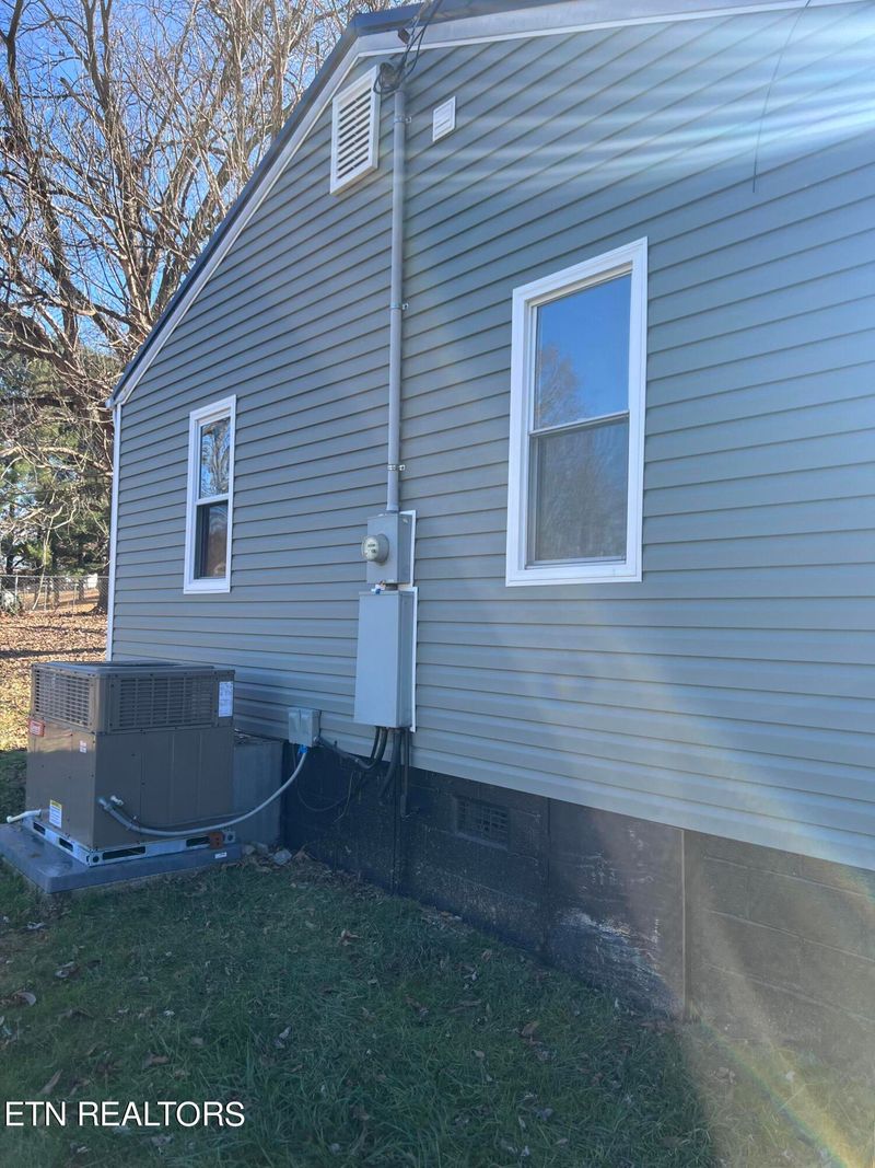2324 Washington Ave, Morristown, TN 37814