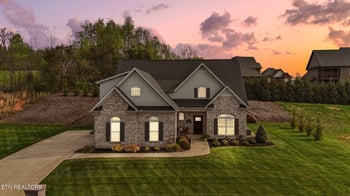 2324 Wolf Crossing Ln, Knoxville, TN 37932