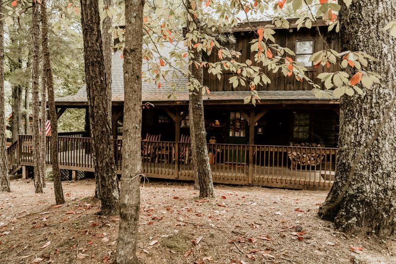 2326 E View Dr, Sevierville, TN 37876