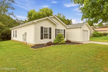 2326 Slate Valley Ln, Knoxville, TN 37923