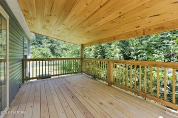 2327 Dripping Springs Rd, Seymour, TN 37865
