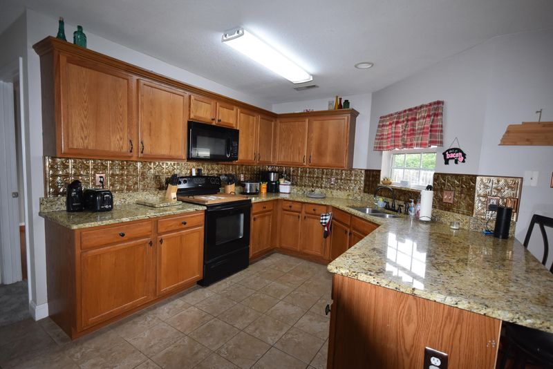 2327 Dusjane Way, Maryville, TN 37801