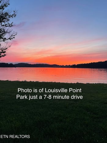 2329 Airbase Rd, Louisville, TN 37777