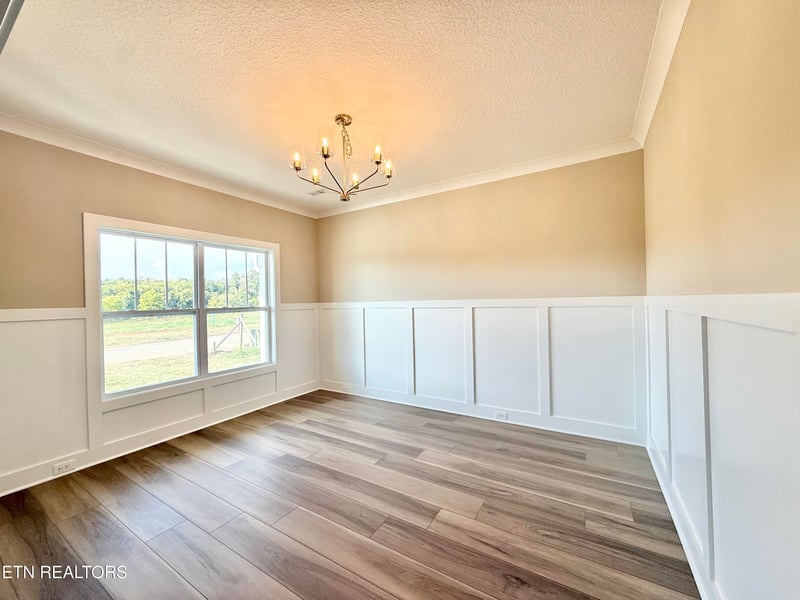 2329 Tributary Dr, Sevierville, TN 37876