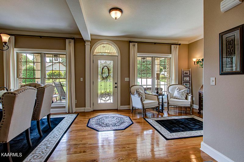 233 Chuniloti Way, Loudon, TN 37774