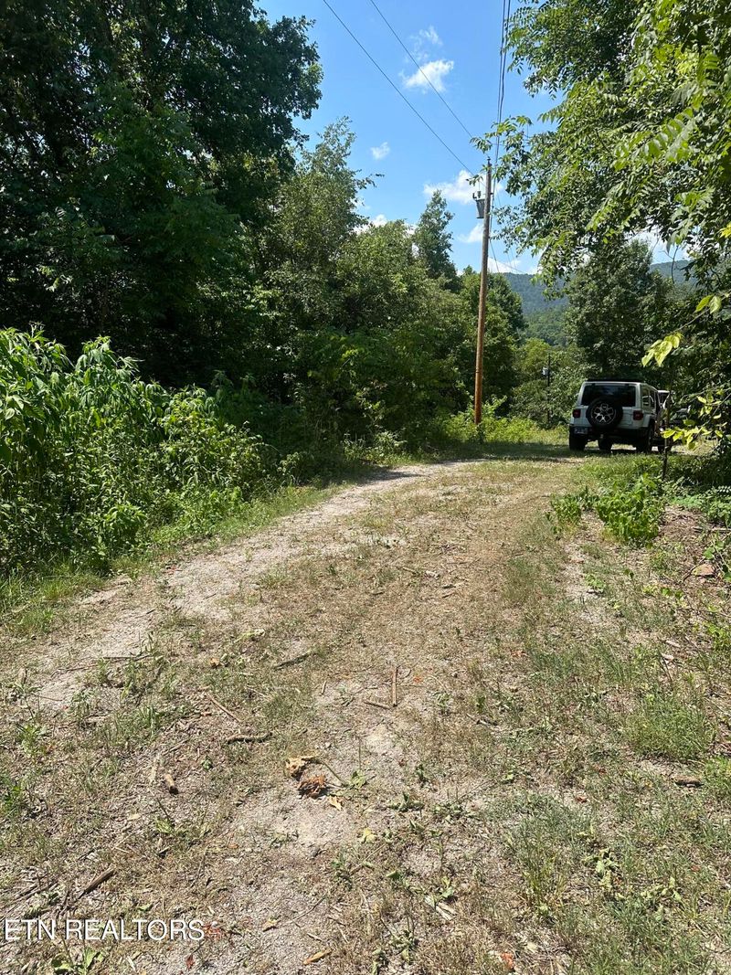 233 Dunville Gap Rd, Rutledge, TN 37861