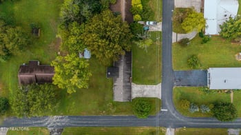233 Estate Dr, Sevierville, TN 37862