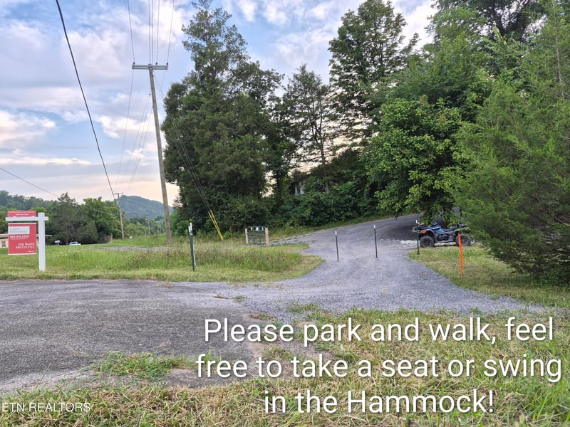 233 Highway 370, Luttrell, TN 37779