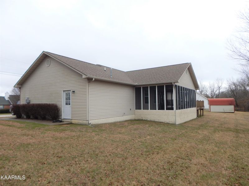 233 Jesse Loop, Crossville, TN 38555