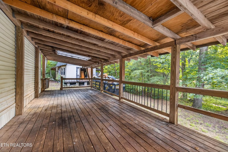 2330 Nichols Branch Way, Sevierville, TN 37876