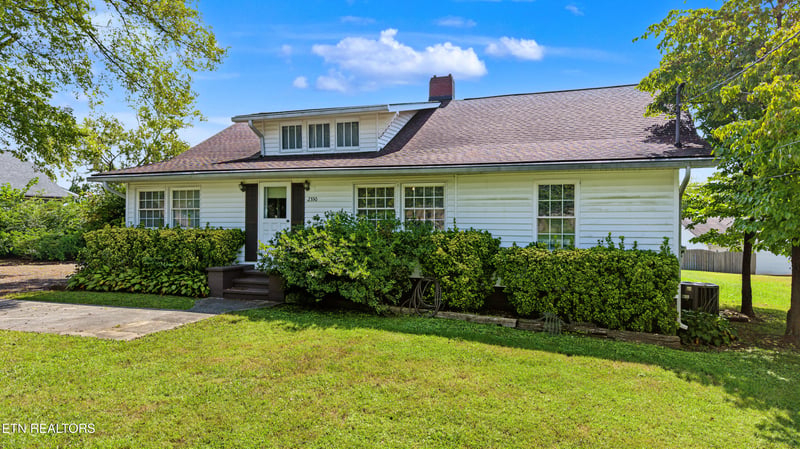 2330 Sevierville Rd, Maryville, TN 37804