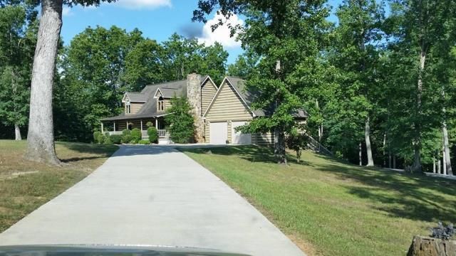 2333 Leatherwood Rd, Oneida, TN 37841