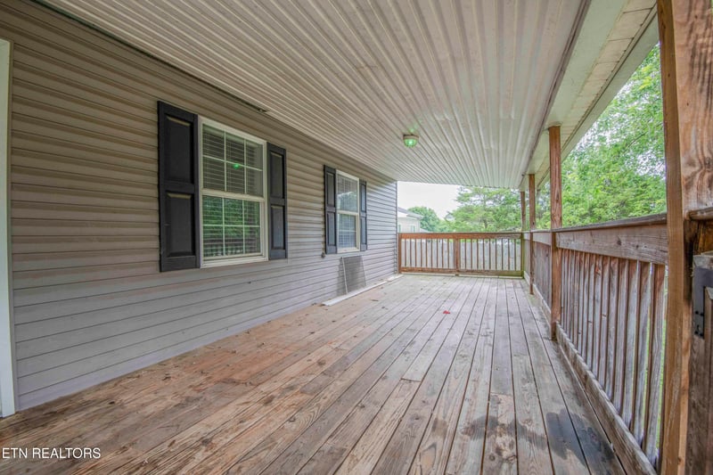 2335 Grove St, Maryville, TN 37804