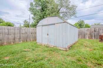 2335 Grove St, Maryville, TN 37804