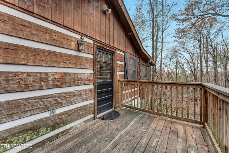 2335 Summer Ln, Sevierville, TN 37876