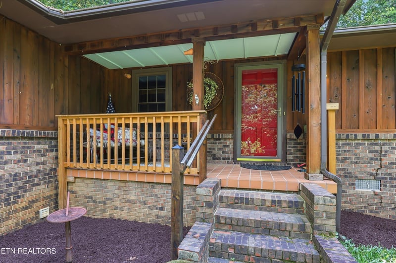 2337 Evergreen Rd, Louisville, TN 37777