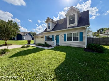 2337 Scanlon Ct, Powell, TN 37849
