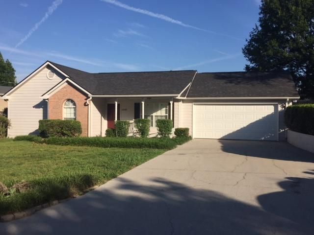 2338 Scanlon Ct, Powell, TN 37849