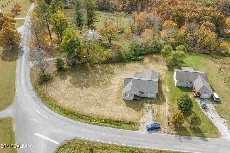 2339 Bowman Loop, Crossville, TN 38571