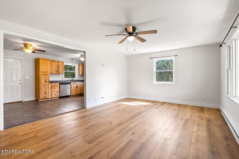 234 College Park Rd, Lafollette, TN 37766