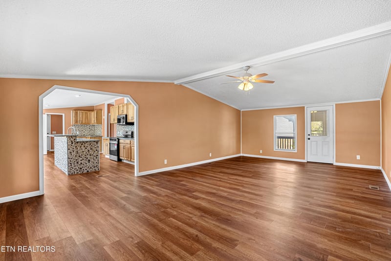 234 Red Bud Ln, Sevierville, TN 37876