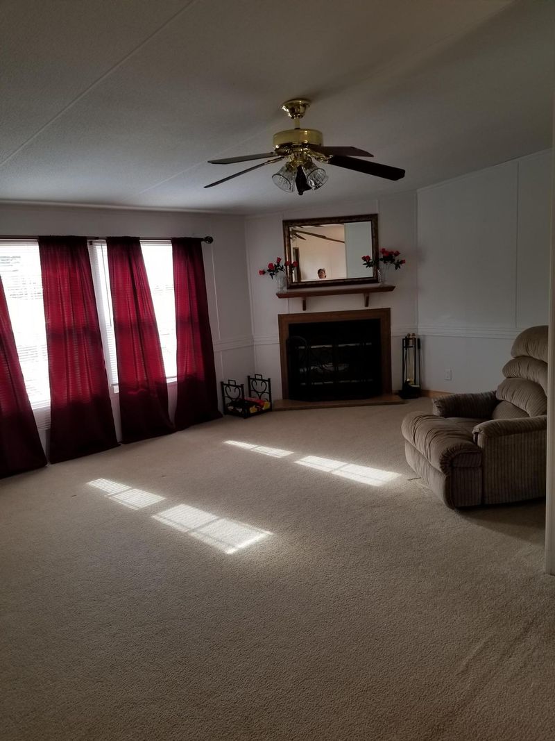 234 Russell Rd, Rockford, TN 37853