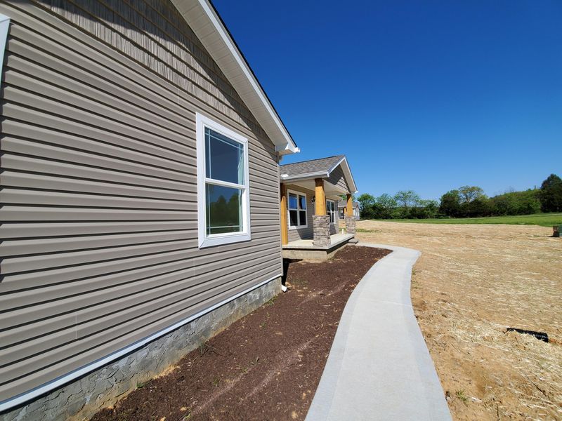 234 Walnut Grove Rd, Vonore, TN 37885