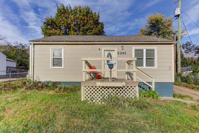 2341 Greenfield Ln, Knoxville, TN 37917