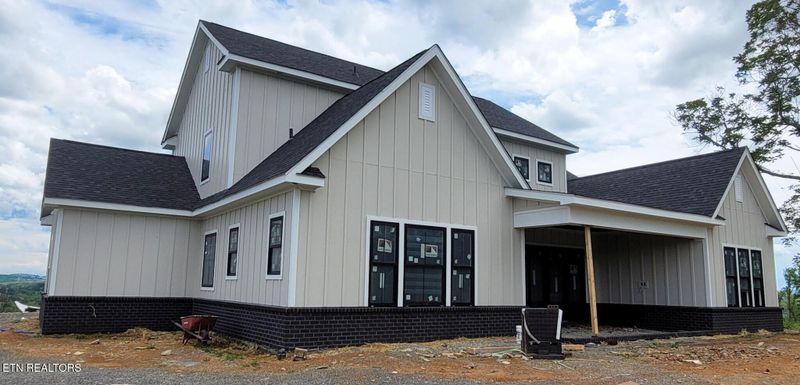 2341 Ridgeline Ct, Morristown, TN 37814