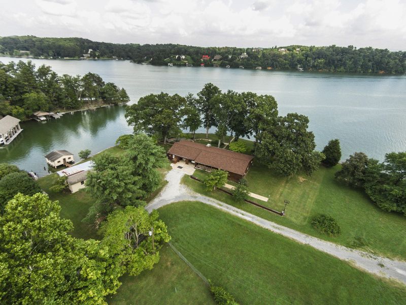 23422 Beals Chapel Rd, Lenoir City, TN 37772