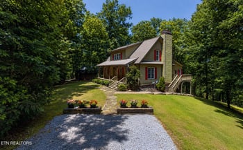 2344 Thunder Mountain Rd, Sevierville, TN 37862