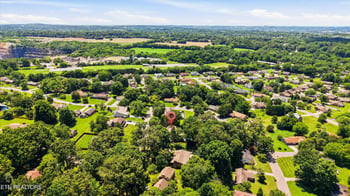 2345 Chesterfield Dr, Maryville, TN 37803