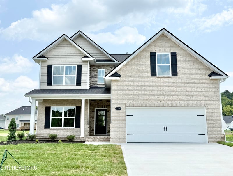 2345 Tributary Dr, Sevierville, TN 37876