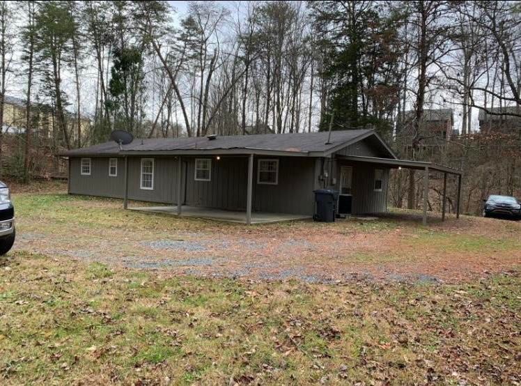 2349 Scenic Loop Rd, Pigeon Forge, TN 37862