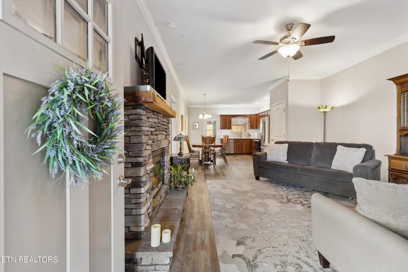 235 Bishops Cap Cir #102, Townsend, TN 37882