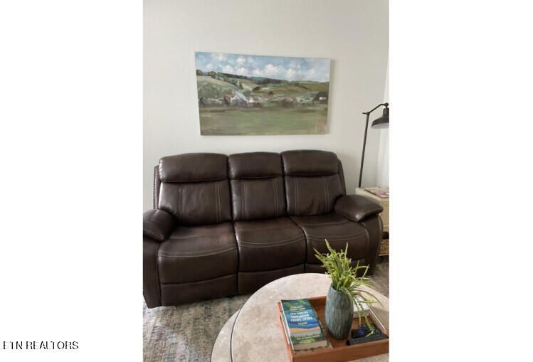 235 Bishops Cap Cir #106, Townsend, TN 37882