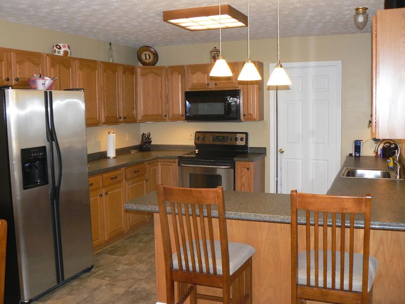 235 Foxfire Ln, Kingston, TN 37763