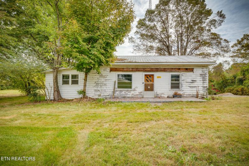 235 Gun Ridge Rd, Vonore, TN 37885