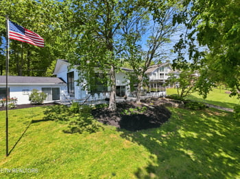 235 Phillips Dr, Rockwood, TN 37854