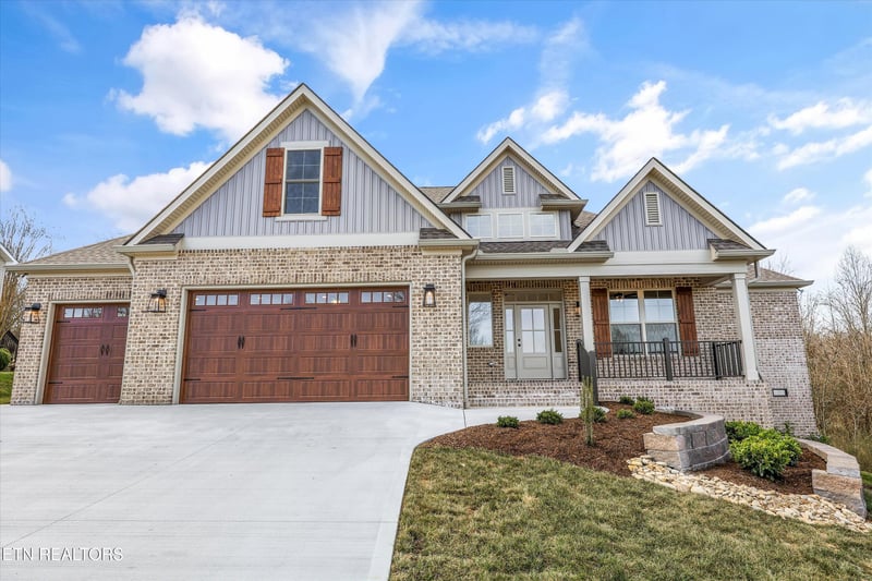 235 Walelu Tr, Vonore, TN 37885