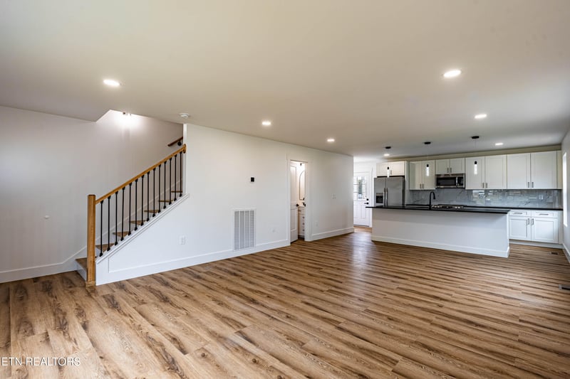 2350 Parkview Ave, Knoxville, TN 37917