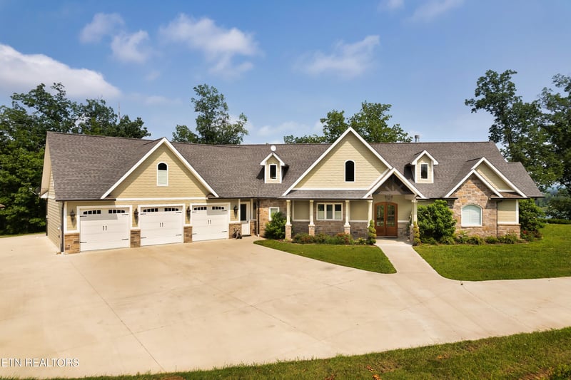 2356 Coaster Way, Sevierville, TN 37876