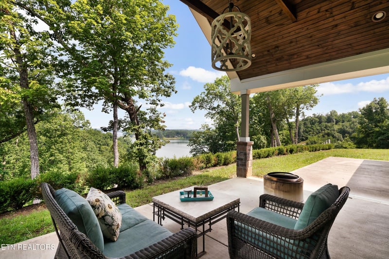 2356 Coaster Way, Sevierville, TN 37876