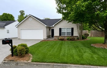 2358 Slate Valley Ln, Knoxville, TN 37923