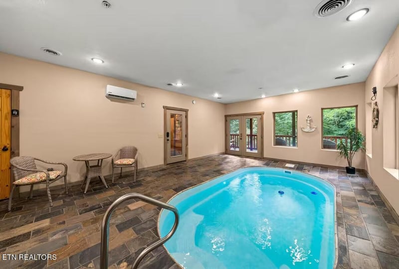 2359 Alpine Village Way, Pigeon Forge, TN 37863