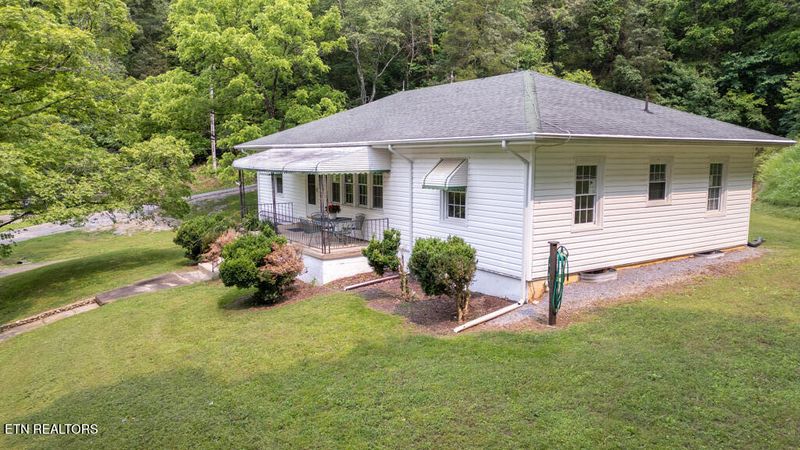 236 County Road 197, Athens, TN 37303