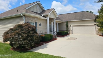236 Ganega Tr, Vonore, TN 37885