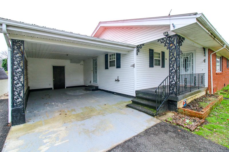 236 Oak St, Maynardville, TN 37807