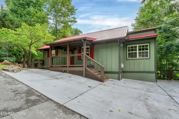 236 Tolliver Tr, Townsend, TN 37882