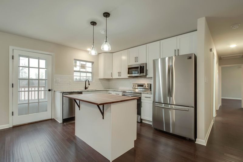 236 Watt Rd, Knoxville, TN 37934